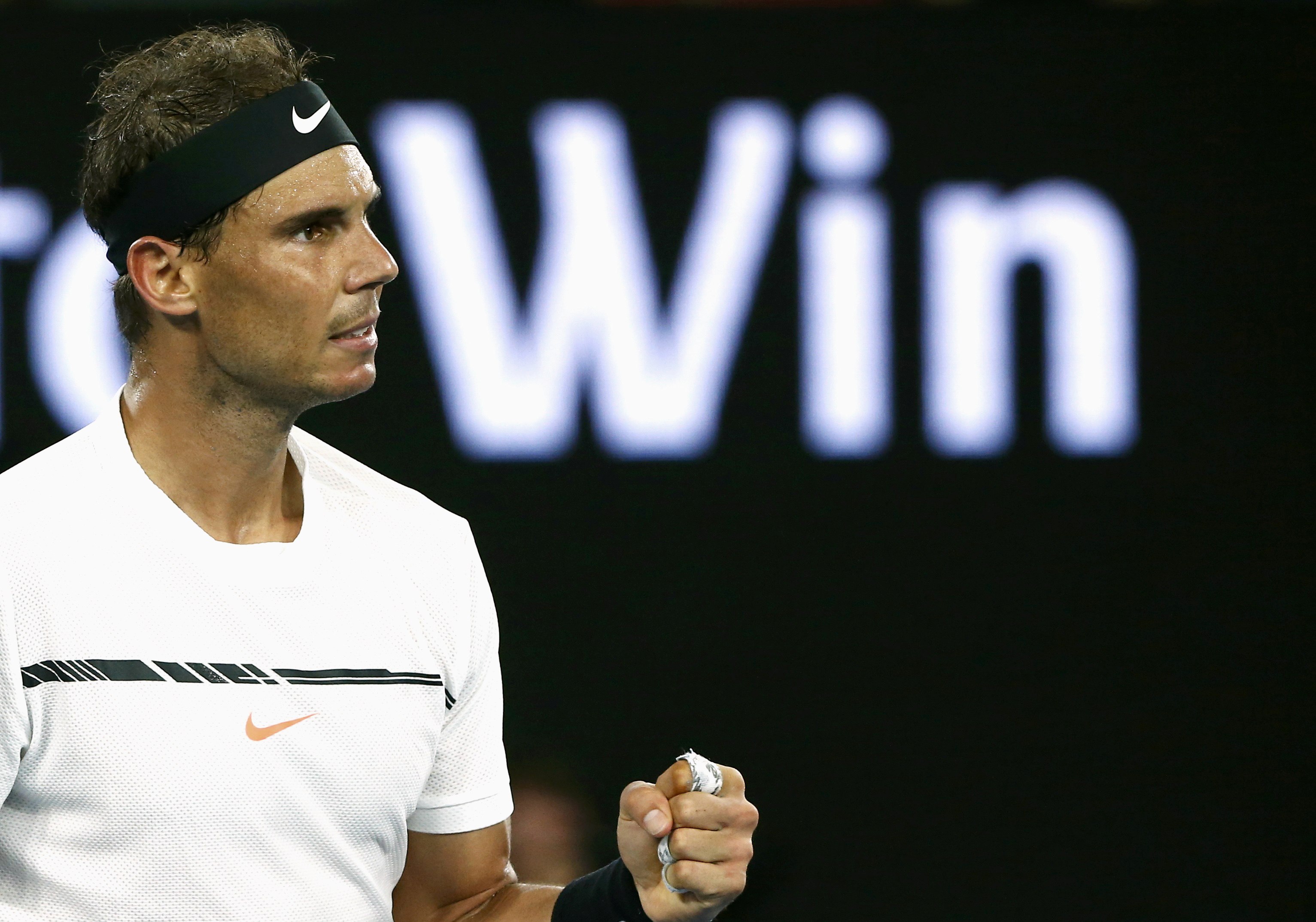 spain 039 s rafael nadal reacts during his men 039 s singles semi final match against bulgaria 039 s grigor dimitrov on january 27 2017 photo reuters