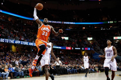 lebron james surpasses major career milestone lebron james surpasses major career milestone