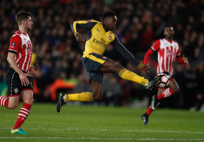 welbeck eyes first arsenal start since may welbeck eyes first arsenal start since may