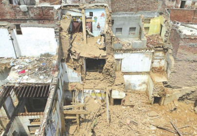 wiped out roof collapse kills five of gujranwala family wiped out roof collapse kills five of gujranwala family