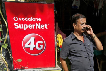 bollywood s biggest superstar took a twitter dig at vodafone the timing couldn t be worse bollywood s biggest superstar took a twitter dig at vodafone the timing couldn t be worse