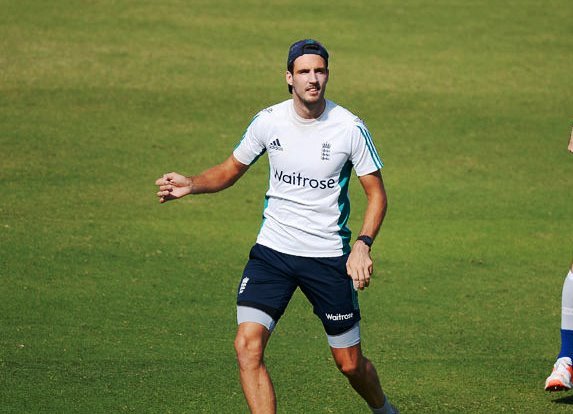 steven finn while practicing for england photo afp