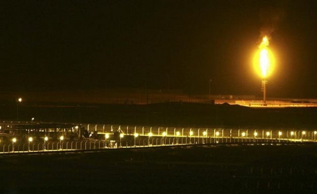 shaybah oilfield complex is seen at night in the rub 039 al khali desert saudi arabia november 14 2007 photo reuters shaybah oilfield complex is seen at night in the rub 039 al khali desert saudi arabia november 14 2007 photo reuters