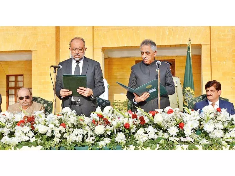 shc chief justice sajjad ali shah administers oath to muhammad zubair at the governor house photo app shc chief justice sajjad ali shah administers oath to muhammad zubair at the governor house photo app