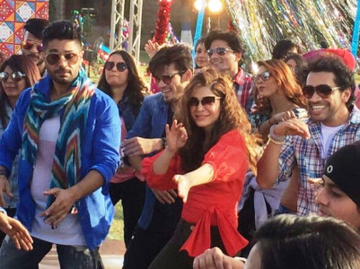 ayesha omar qurram hussain to shake a leg in new song turn up the music mr dj ayesha omar qurram hussain to shake a leg in new song turn up the music mr dj