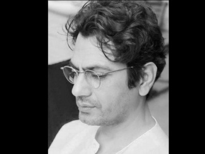 nawazuddin siddiqui s first look as manto is out and the resemblance is uncanny