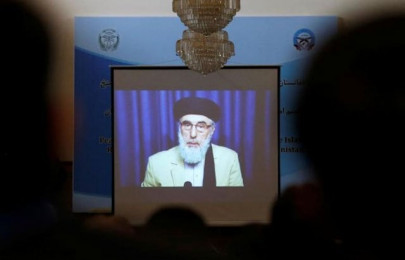 un lifts sanctions on notorious afghan warlord un lifts sanctions on notorious afghan warlord