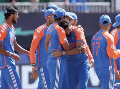 england stand in india s path to t20 wc final