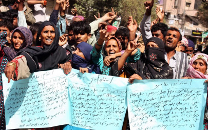 land grabbing case protesters set tyres ablaze block traffic flow land grabbing case protesters set tyres ablaze block traffic flow