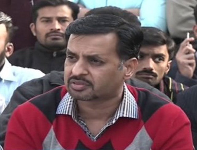 express news screen grab of mustafa kamal speaking to the press on sunday