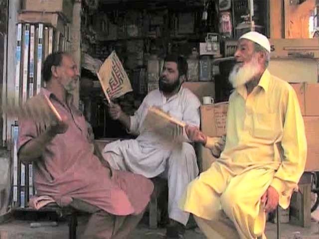 Karachi power cuts worsen amid April heat