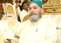 sunni tehreek leader survives ambush in hyd