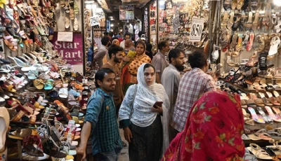 karachi s eid markets test buyers nerves