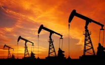 ogdc strikes oil gas in sanghar well