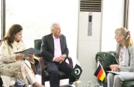 govt eyes deeper agri ties with germany
