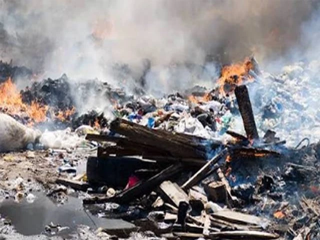 Waste burning banned to curb smog