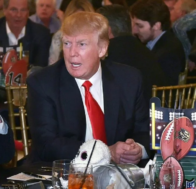 us president donald trump while watching super bowl li at trump international golf club palm beach in west palm beach florida on february 5 2017 photo afp us president donald trump while watching super bowl li at trump international golf club palm beach in west palm beach florida on february 5 2017 photo afp