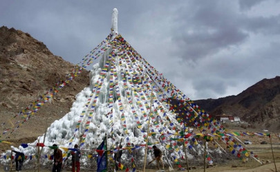 in india ice towers could turn deadly lake into water bank