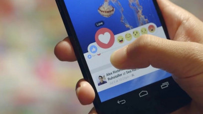 facebook fraudsters cloning users profiles to steal money from their friends facebook fraudsters cloning users profiles to steal money from their friends