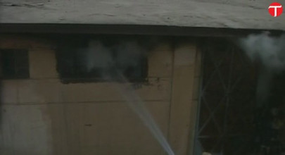 fire breaks out in karachi garment storage facility