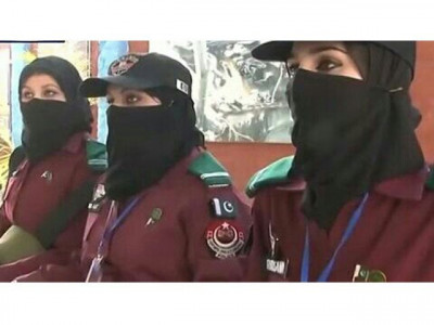 three k p sisters make it to bomb disposal squad