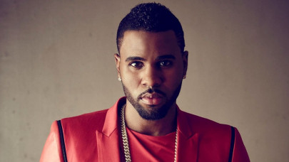 jason derulo lashes out at american airlines after facing racial discrimination jason derulo lashes out at american airlines after facing racial discrimination