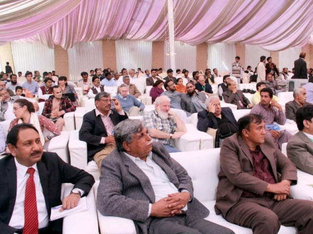 speaking on the first day of the conference prof dr jonathan mark kenoyer discussed mohen jo daro harappa and dholavira comparing the urban phenomenon of three major indus cities photo ayesha mir express speaking on the first day of the conference prof dr jonathan mark kenoyer discussed mohen jo daro harappa and dholavira comparing the urban phenomenon of three major indus cities photo ayesha mir express