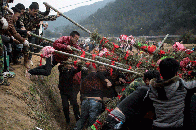 picture shows villagers taking part in the quot beat the buddha quot celebration in yuxi village photo afp picture shows villagers taking part in the quot beat the buddha quot celebration in yuxi village photo afp