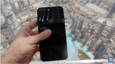 man throws iphone 7 off world s tallest building