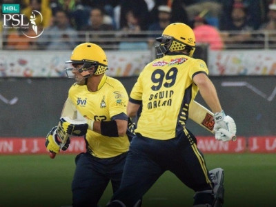 peshawar zalmi beat lahore qalandars by three wickets