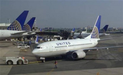 united airlines pilot removed after intercom rant