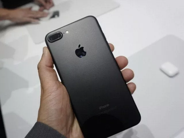 iphone 7 plus in matte black colour photo afp iphone 7 plus in matte black colour photo afp