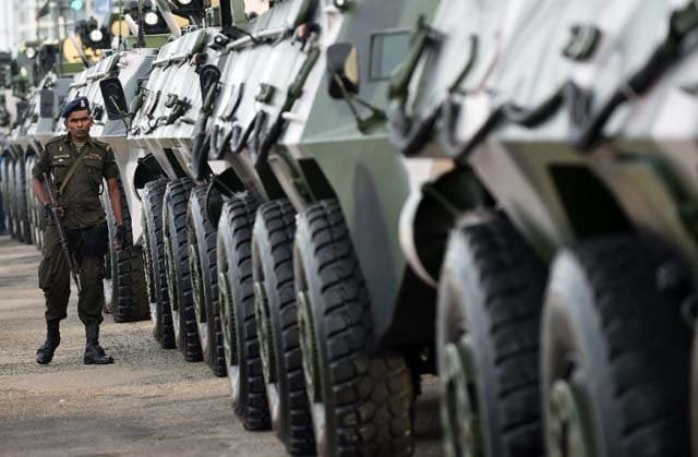 sri lanka 039 s army navy and airforce have a combined strength of just over 275 000 personnel but desertion has been a serious problem throughout its history photo afp sri lanka 039 s army navy and airforce have a combined strength of just over 275 000 personnel but desertion has been a serious problem throughout its history photo afp