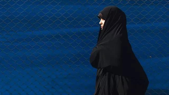 attacker hurled abuses at mehpara khan her friends and threw beer cans at them photo reuters attacker hurled abuses at mehpara khan her friends and threw beer cans at them photo reuters