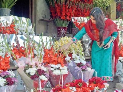 ban on valentine s day flower shops bemoan slow business ban on valentine s day flower shops bemoan slow business