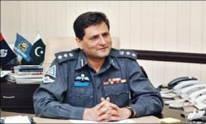 lahore attack cops killed in the line of duty