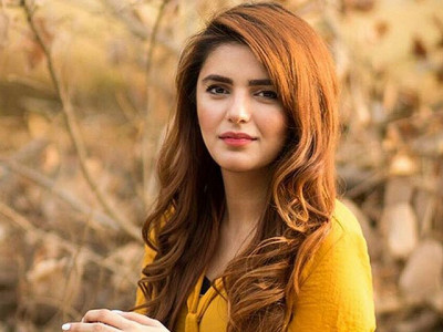 momina mustehsan breaks silence on broken engagement momina mustehsan breaks silence on broken engagement