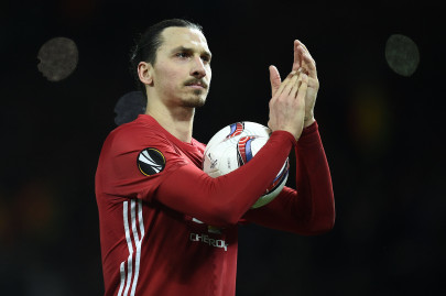 ibra hat trick hands united europa league advantage