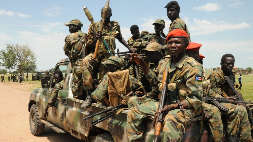 south sudan general resigns ministerial post defects to rebels