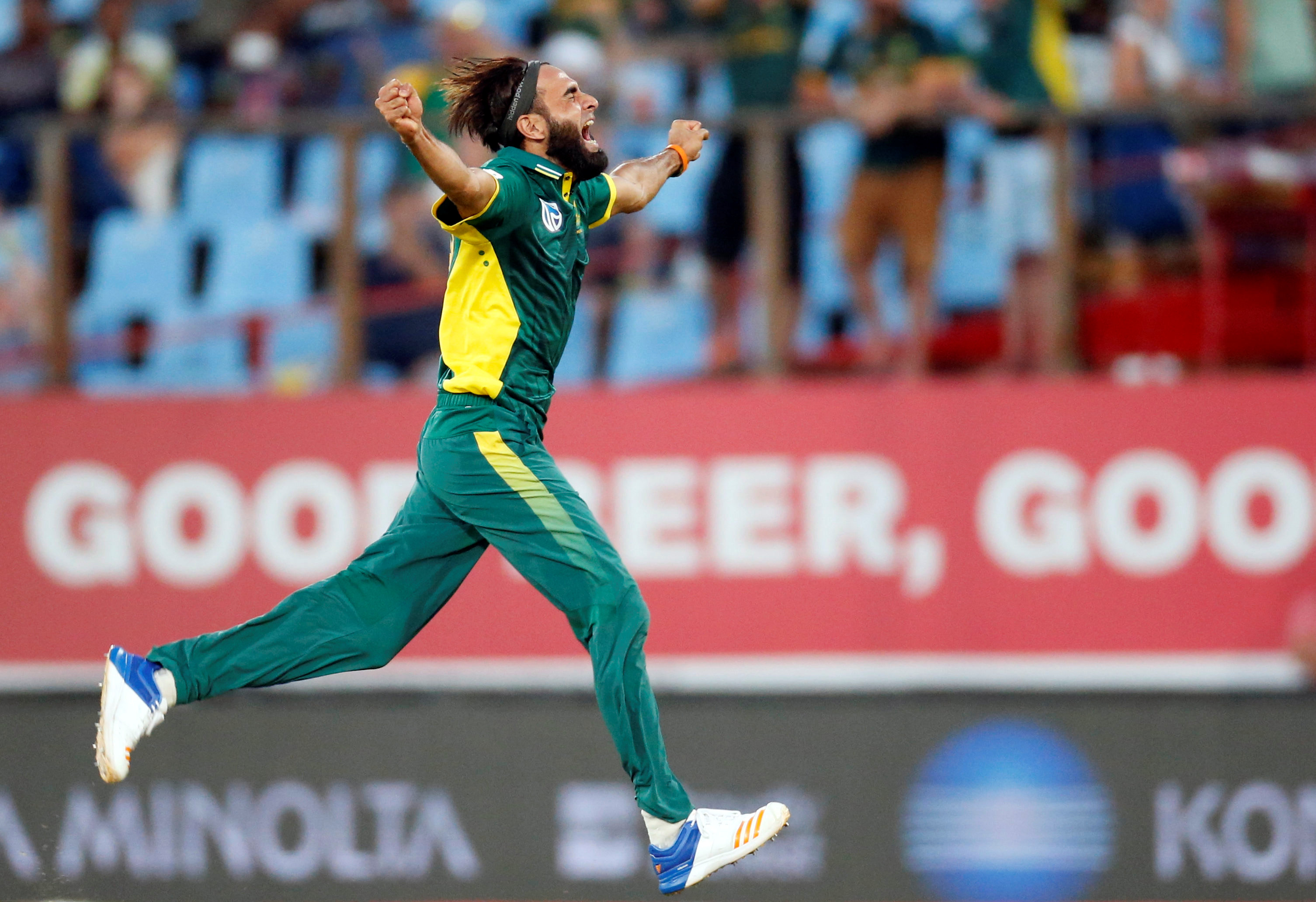 tahir claimed five wickets in south africa s 78 run t20i win over new zealand photo reuters