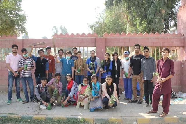 students initiate a cleanliness drive to give back to society photo ayesha mir express students initiate a cleanliness drive to give back to society photo ayesha mir express