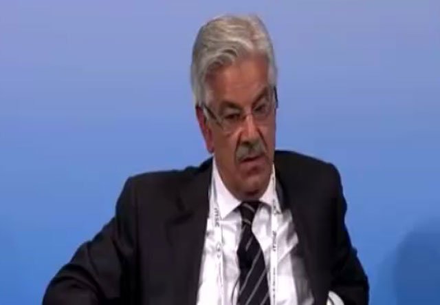 defence minister khawaja asif at the munich security conference 2017 screen grab