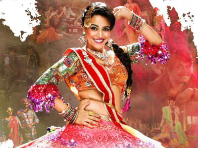 karan johar unveils anaarkali of aarah poster karan johar unveils anaarkali of aarah poster