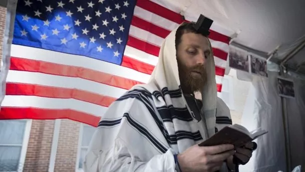 the latest phoned in threats at 11 separate sites bring to 69 the total number of such incidents at 54 jewish community centers in 27 us states and one canadian province according to the jcc association of north america photo reuters the latest phoned in threats at 11 separate sites bring to 69 the total number of such incidents at 54 jewish community centers in 27 us states and one canadian province according to the jcc association of north america photo reuters