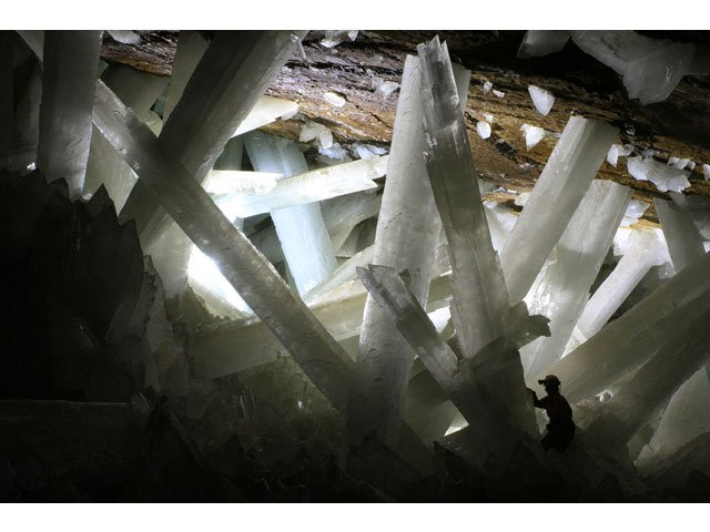 gypsum crystals inside the naica cave april 2010 photo courtesy gaianauta wikimedia commons
