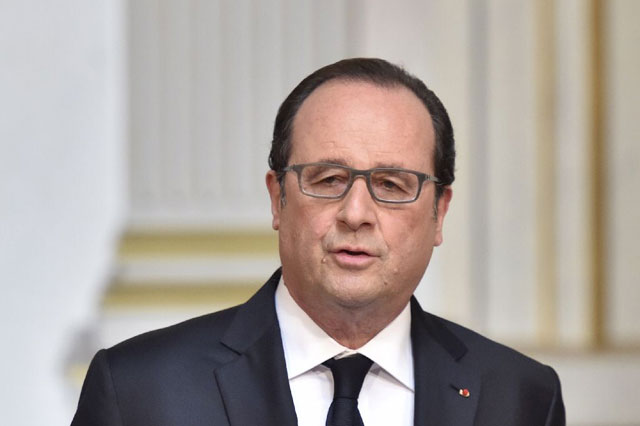 quot france is playing its part in the european effort we expect that our partners do the same quot said hollande photo afp