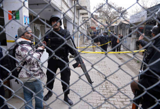an official told the express tribune that the federal government has decided to shift the islamabad district courts from f 8 markaz to two campuses photo afp an official told the express tribune that the federal government has decided to shift the islamabad district courts from f 8 markaz to two campuses photo afp