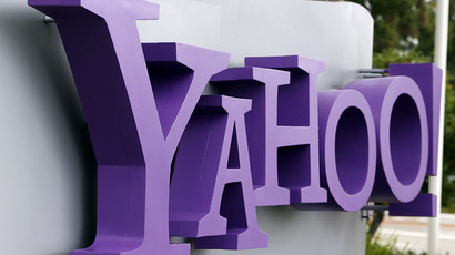 yahoo slashed the price of its core internet business by 350 million photo afp