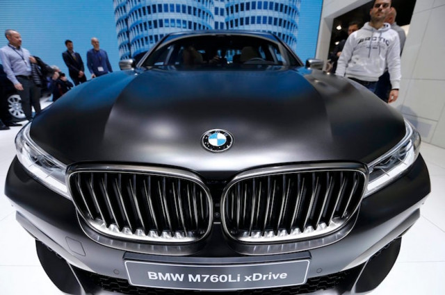 bmw aims to put 40 self driving test vehicles on the road this year photo reuters bmw aims to put 40 self driving test vehicles on the road this year photo reuters