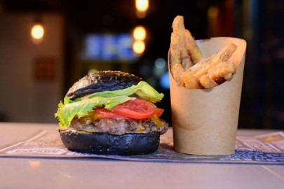 this burger joint in islamabad has everyone drooling